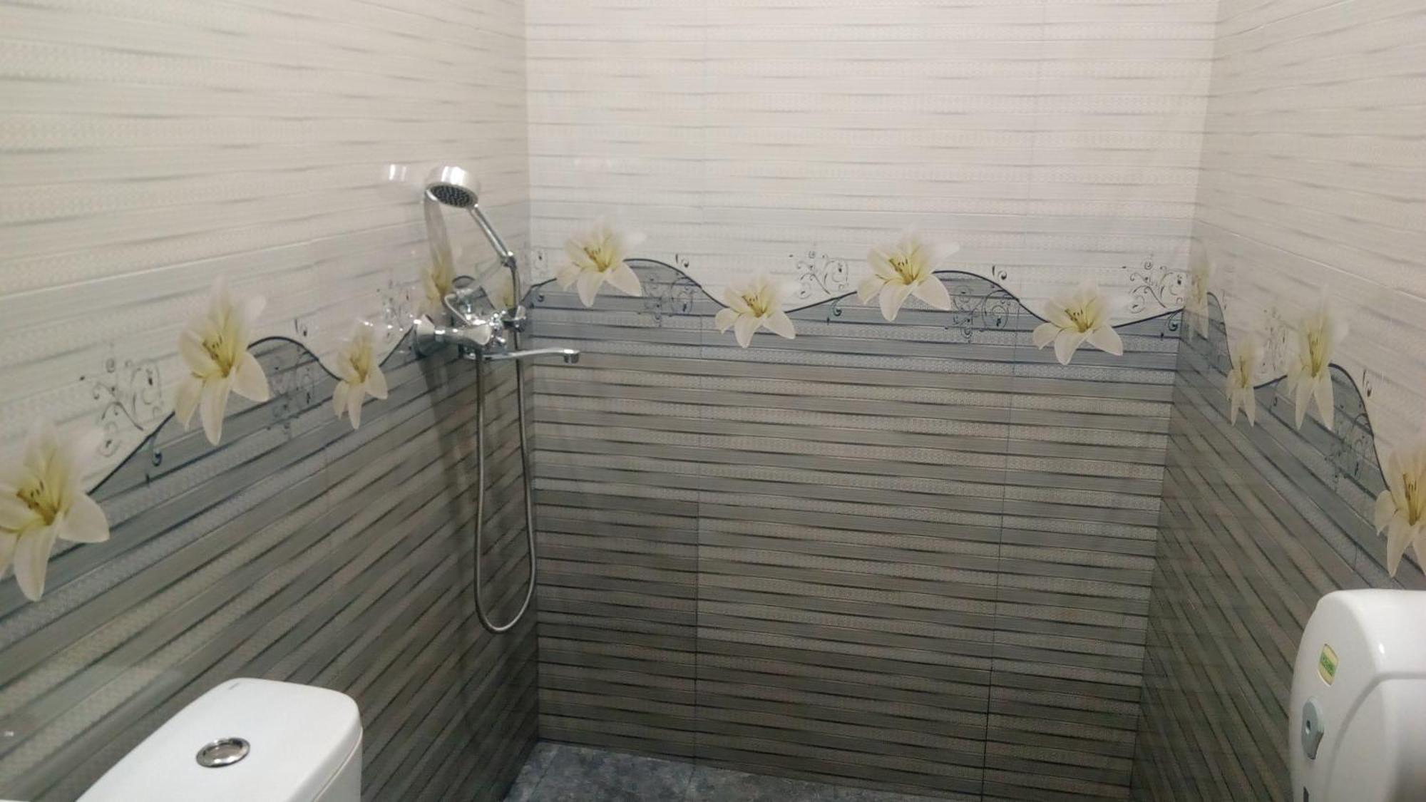 Hotel Isani Tbilisi Room photo